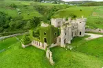 Clifden Castle via Shutterstock