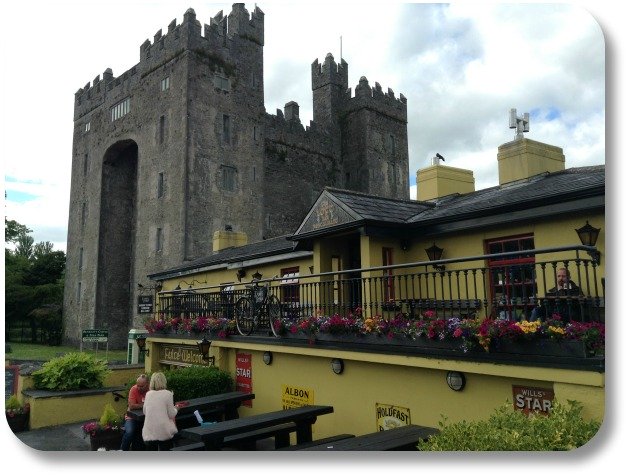 Irish Expressions:  Castles to See in Ireland.  Image of Bunratty Castle.