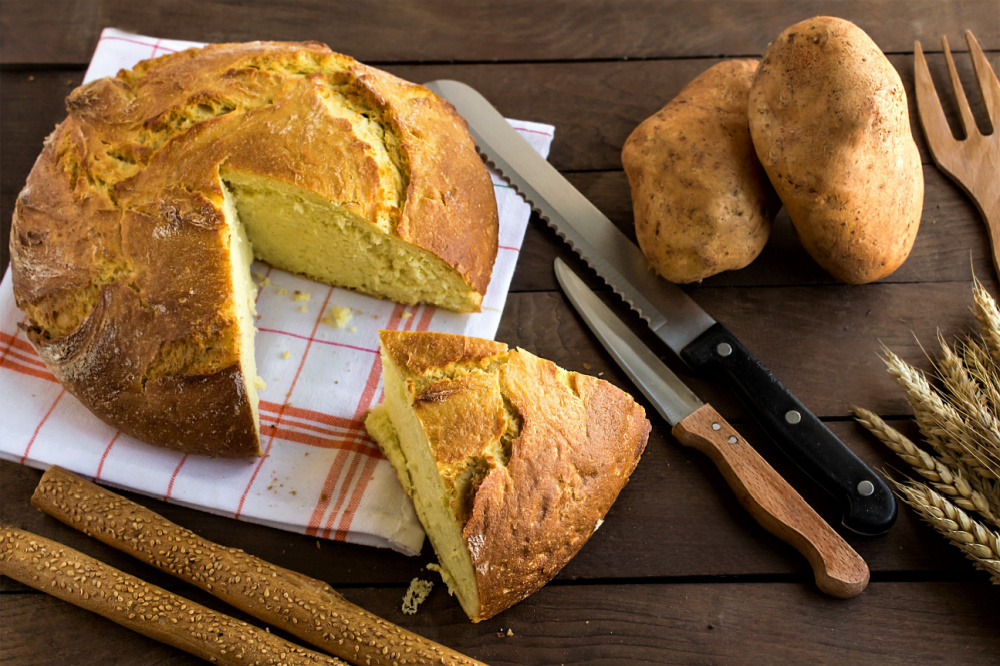 Irish Expressions:  Easy Irish Food Recipes. Image of sliced potato bread courtesy of Shutterstock.