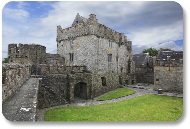 Irish Expressions:  Castles to See in Ireland.  Image of Cahir Castle courtesy of Bigstock.