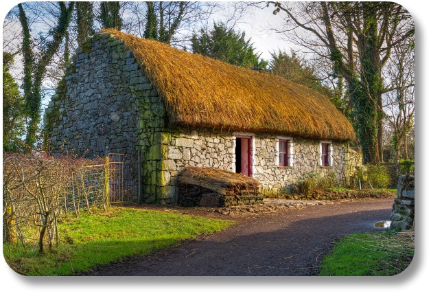 Shannon Ireland Travel - Path to Old Irish Cottage