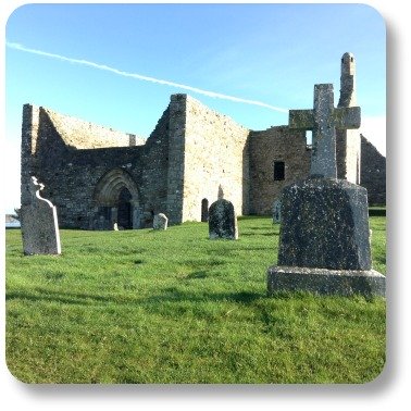 Irish Expressions:  Irish Trivia and Traditions.  Image of ancient cemetery at Clonmacnoise Monastery.